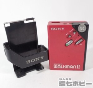 SONY ソニー WM-2 ポータブル カセットプレーヤー ウォークマン レッド 収納ケース付 ジャンク