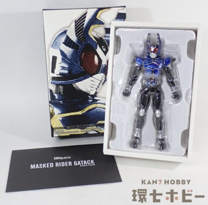 バンダイ S.H.Figuarts 真骨彫製法 仮面ライダーアギト 仮面ライダーガタック ライダーフォーム