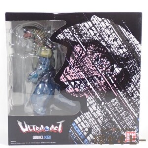 バンダイ ウルトラアクト ゴルザ フィギュア