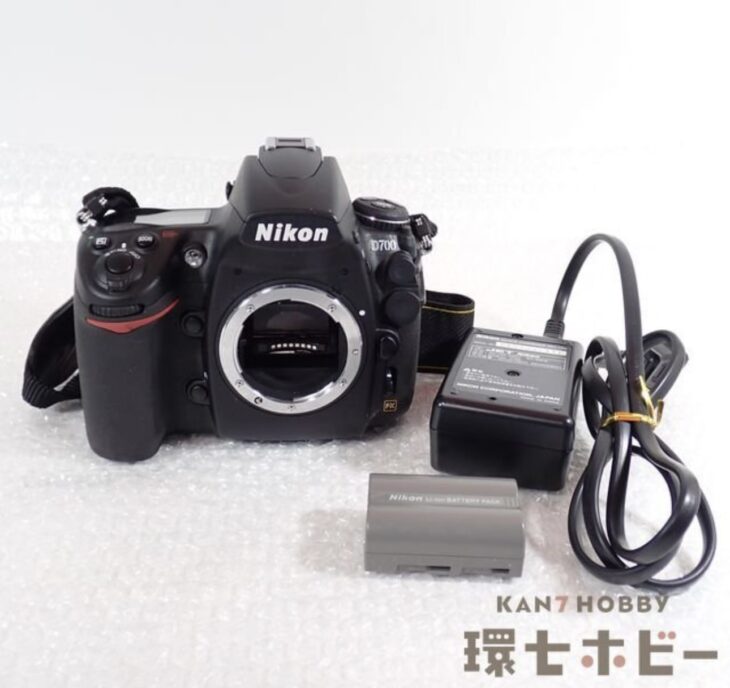 Nikon ニコン デジタル一眼レフカメラ D700 バッテリー・充電器付き