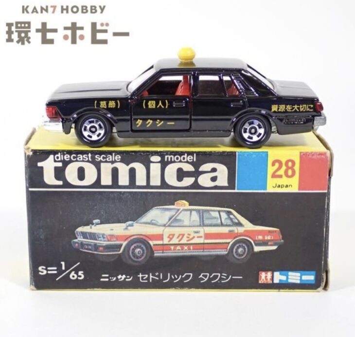 黒箱 トミカ 28 1/65 ニッサン セドリック 280E タクシー ミニカー