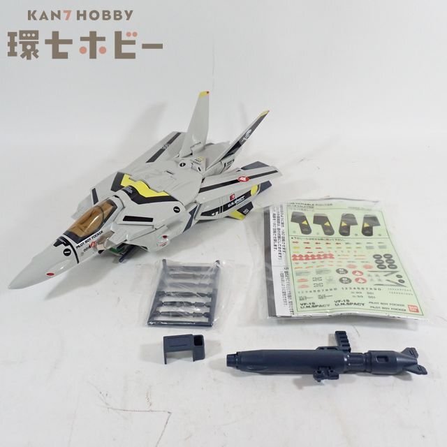 バンダイ 超時空要塞マクロス DX超合金 VF-1S バルキリー ロイ・フォッカースペシャル