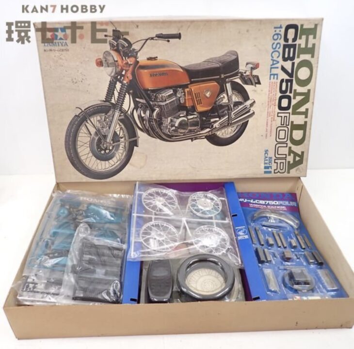未組立 タミヤ 1/6 ホンダ ドリームCB750 プラモデル