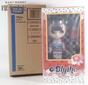 新品未開封 タカラトミー ブライス ネオブライス レディカメリア 輸送箱付