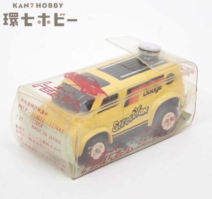 トミカ スーパートミカダッシュ ダッジバン 日本製 ミニカー
